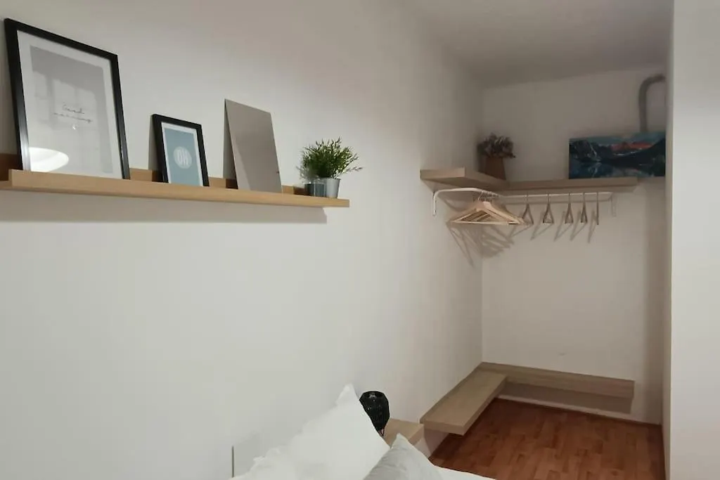 Apartamento Gran Via Para 6 En El Centro De Premia Premiá de Mar Apartman